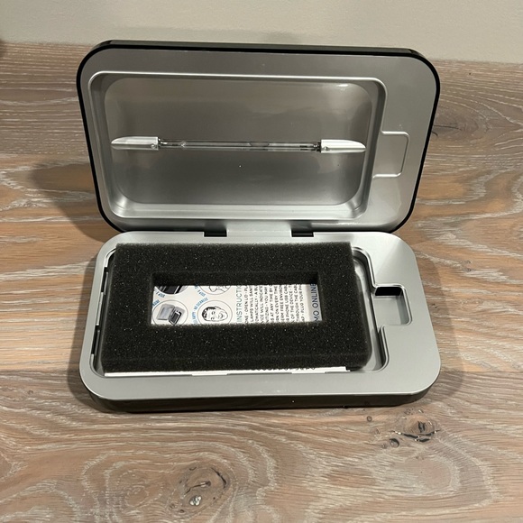 PhoneSoap 2.0 - Use on jewelry, ear buds, iPhone, Android etc - Picture 11 of 12